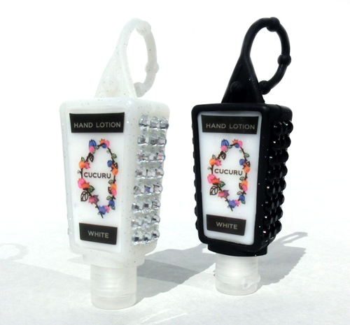 ハンドローションホルダー　ラインストーンつきクリアとブラック