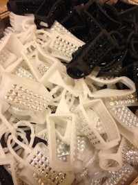 ハンドローション用シリコン製ホルダー（かわいいラインストーン付）